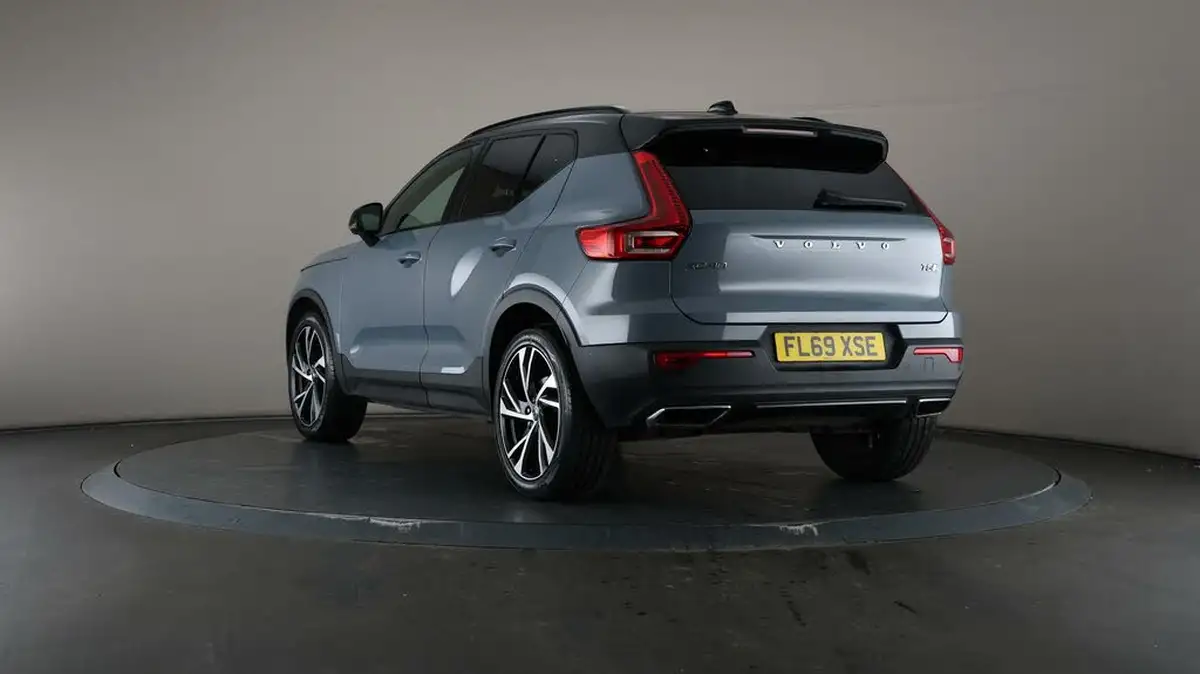 2019-volvo-xc40-20-t5-r-design-big-66