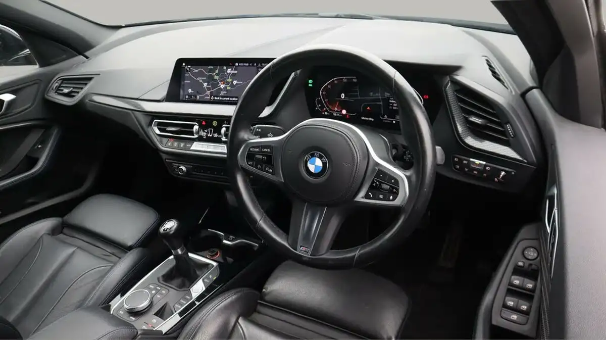 2021-bmw-1-series-15-118i-m-sport-lcp-big-9