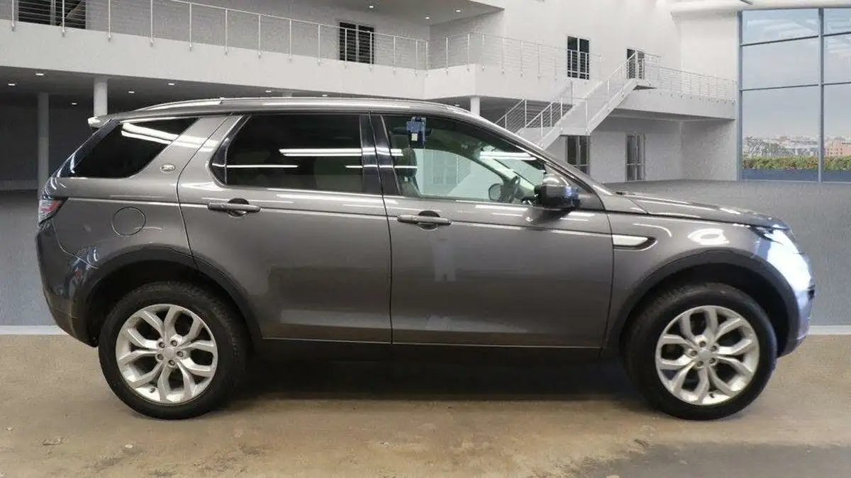 2016-land-rover-discovery-sport-20td4-hse-180ps-awd-ss-auto-big-6