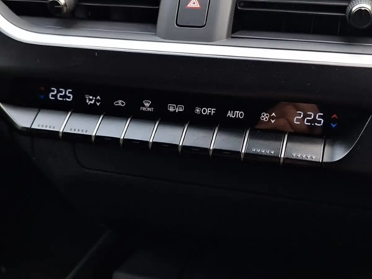 2022-lexus-ux-300e-e-ux-201bhp-big-15