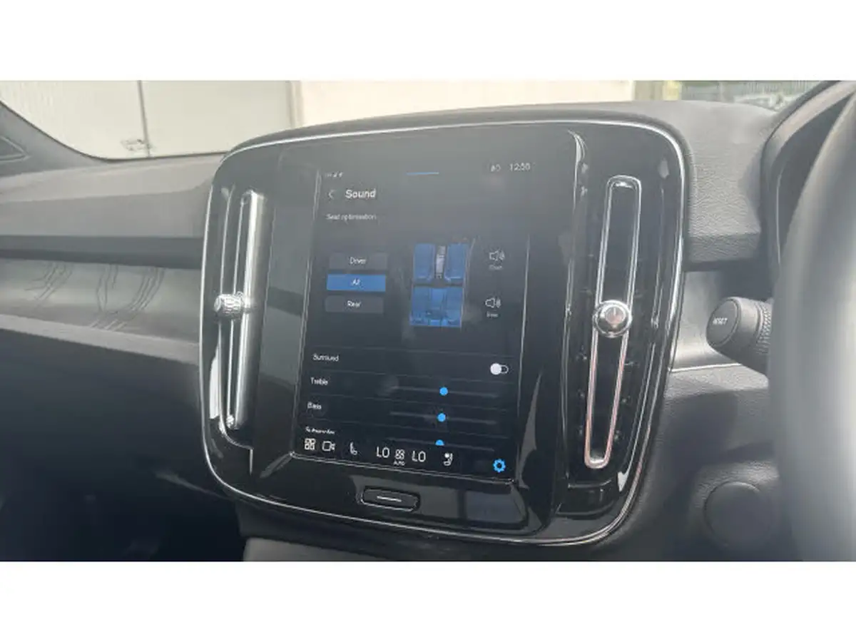 2023-volvo-xc40-e-recharge-ultimate-235bhp-big-35