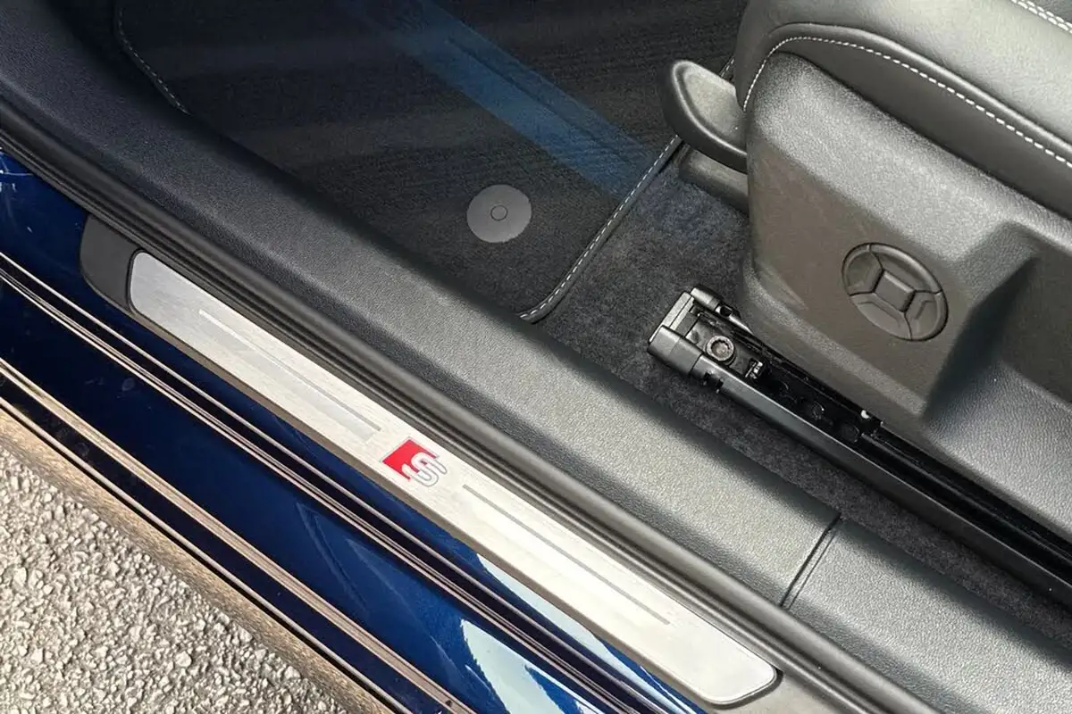 2024-audi-a3-15-35-tfsi-black-edition-saloon-4d-s-tronic-big-41