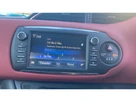 2017-toyota-yaris-15-vvt-i-yellow-bi-tone-limited-edition-hybrid-small-34