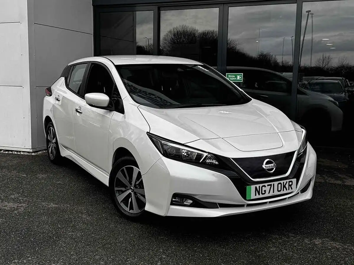 2022-nissan-leaf-e-acenta-big-19