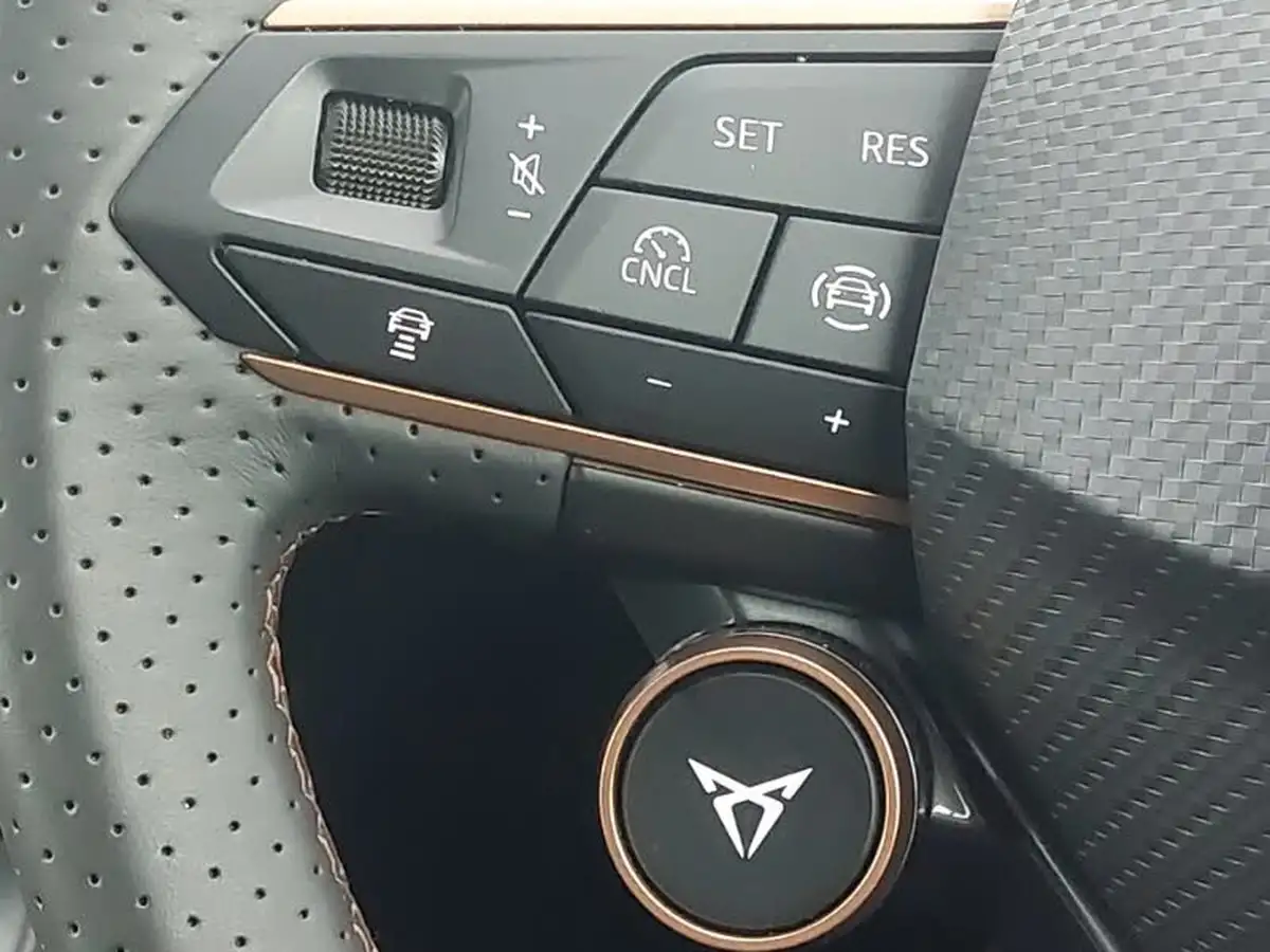 2024-cupra-formentor-15-etsi-v1-big-13