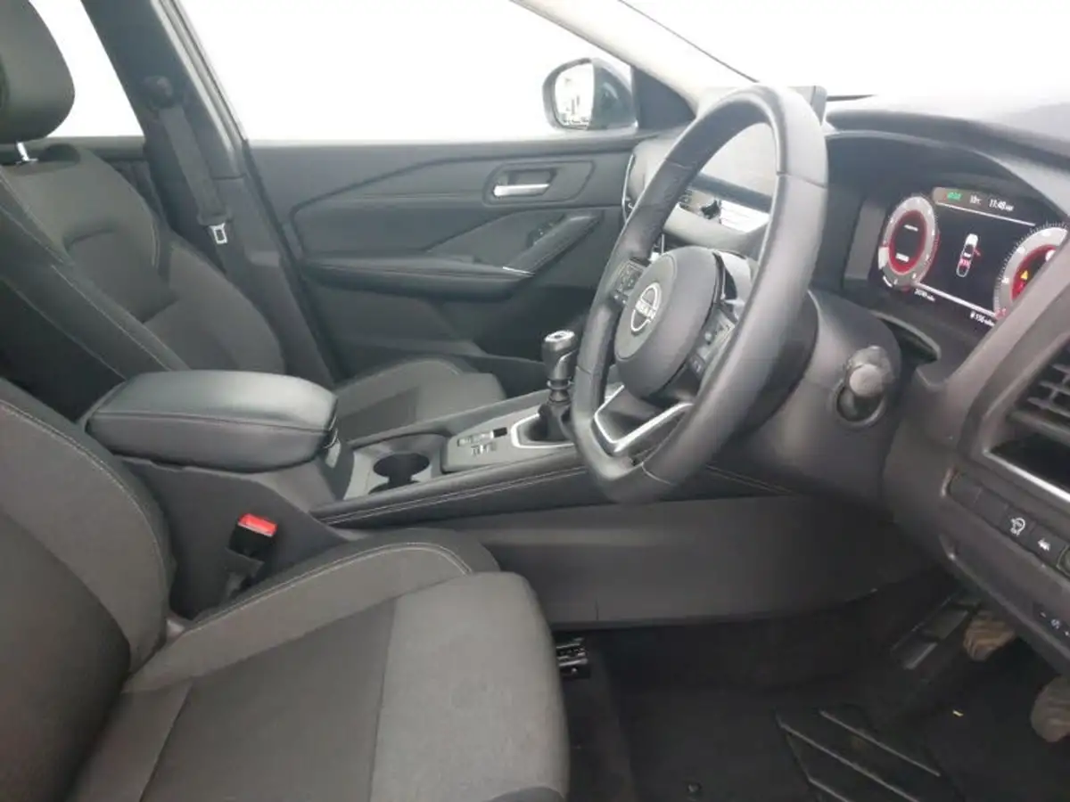 2023-nissan-qashqai-13-dig-t-n-connecta-140ps-big-10