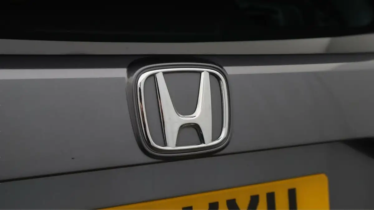 2021-honda-civic-10-vtec-turbo-se-hatchback-5d-big-21