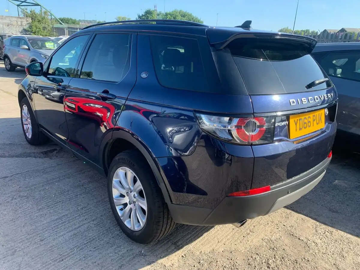 2016-land-rover-discovery-sport-20td4-se-tech-180ps-awd-ss-auto-big-3