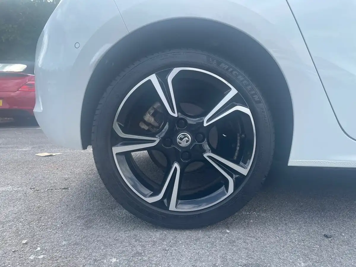 2022-vauxhall-corsa-12-turbo-elite-edition-auto-big-8