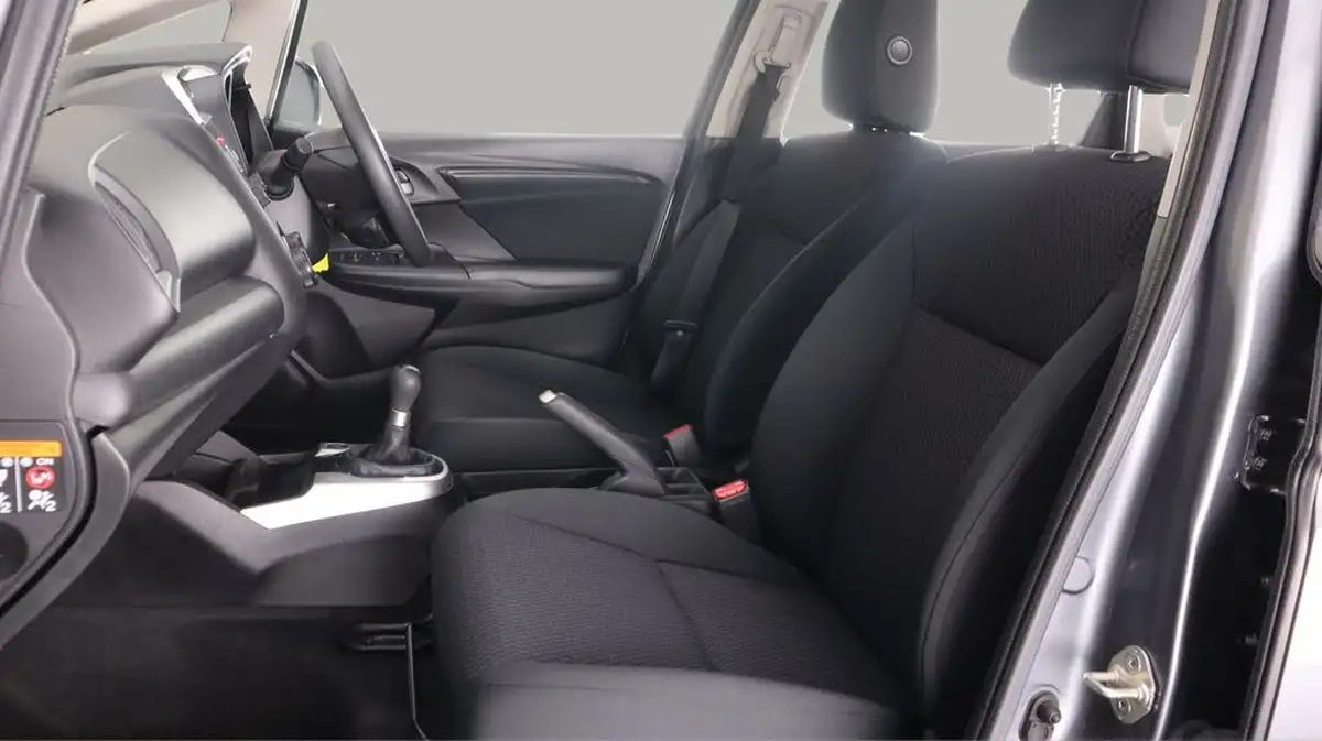 2019-honda-jazz-13-i-vtec-s-big-13