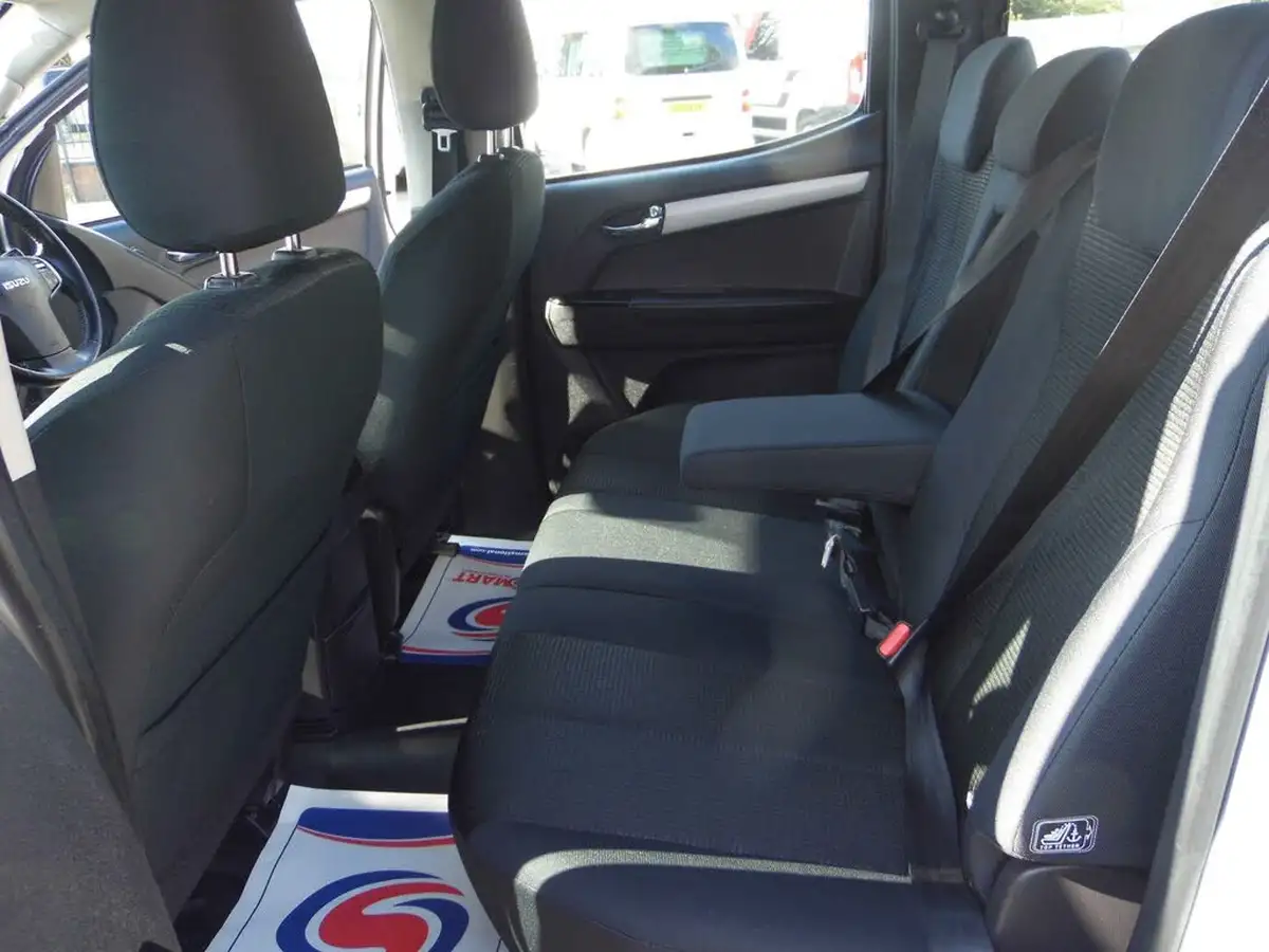 2020-isuzu-d-max-19td-yukon-nav-double-pickup-big-27