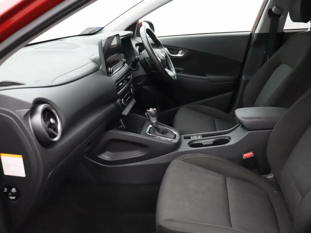 2022-hyundai-kona-16-gdi-premium-big-12