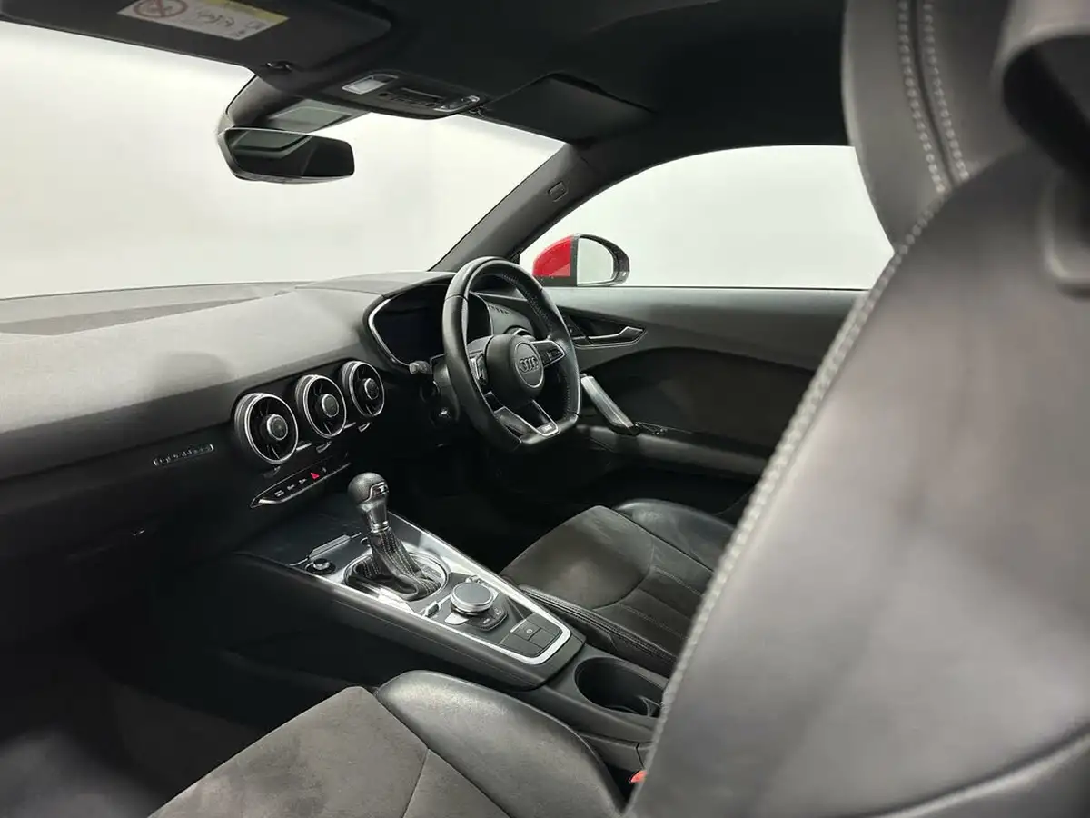 2017-audi-tt-coupe-20-tfsi-quattro-s-line-big-26