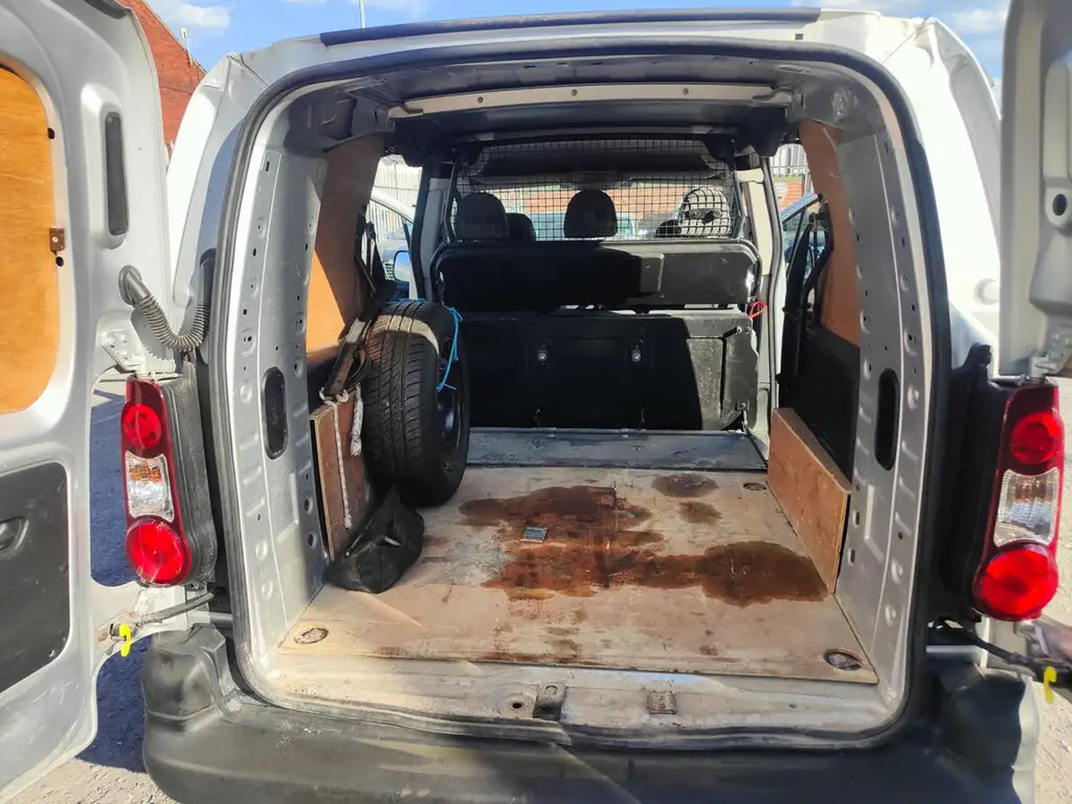 2014-citroen-berlingo-16td-l2-725-x-big-17