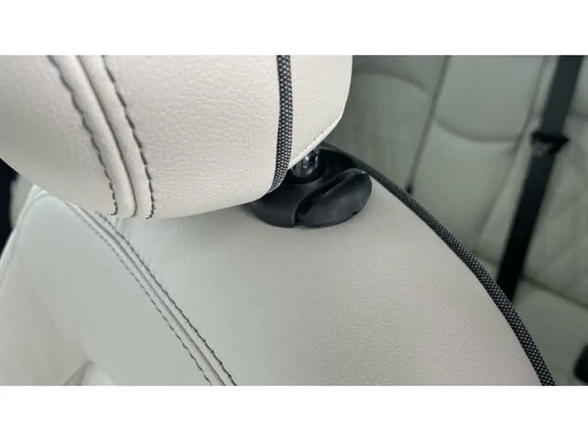 2022-mini-cooper-20-cooper-s-exclusive-hatchback-5d-auto-big-28