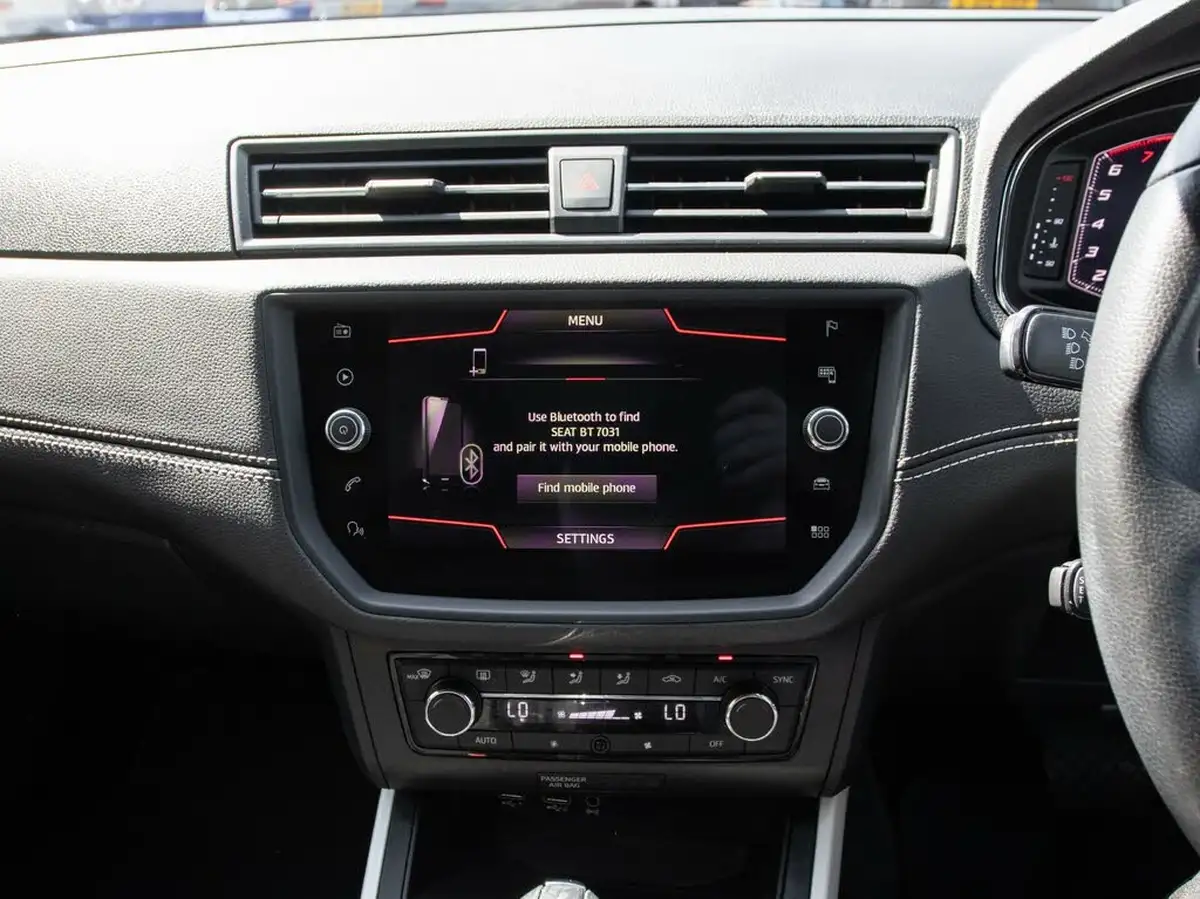 2019-seat-arona-10-tsi-xcellence-lux-ss-dsg-big-23