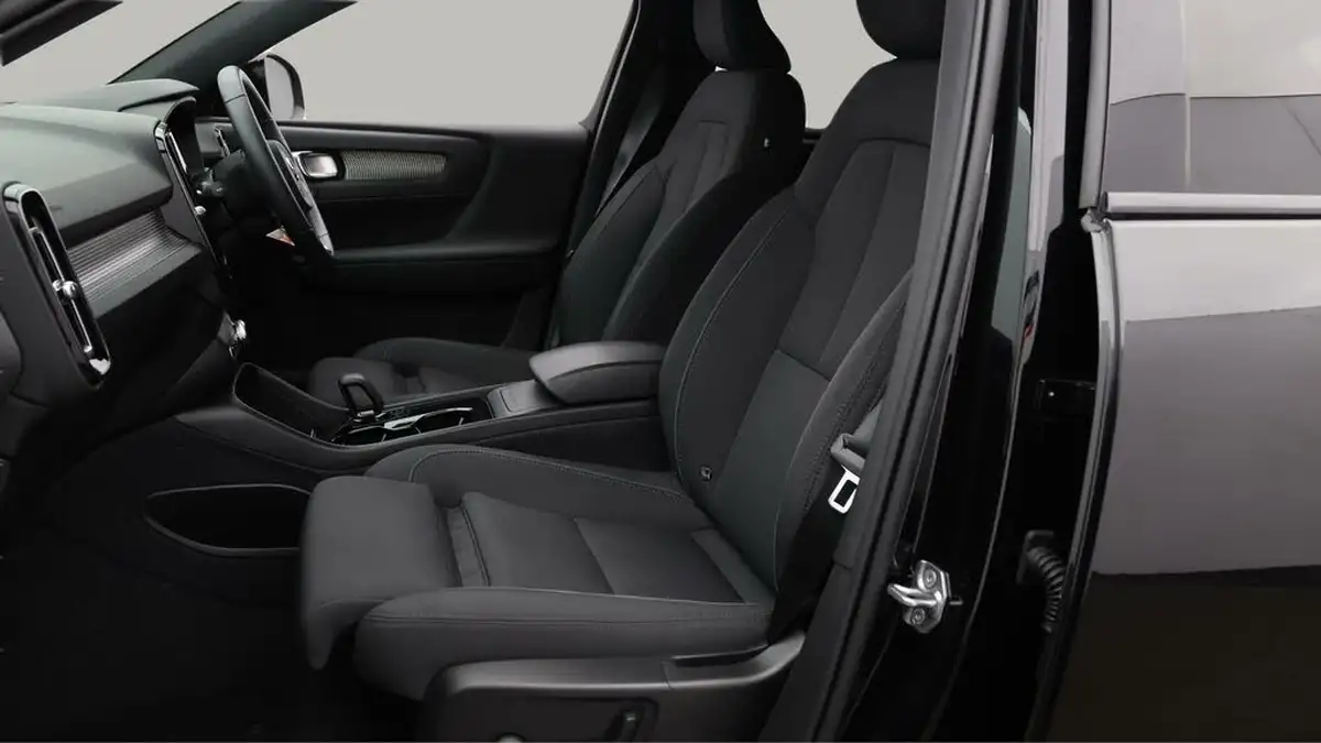 2021-volvo-xc40-e-twin-recharge-plus-big-13