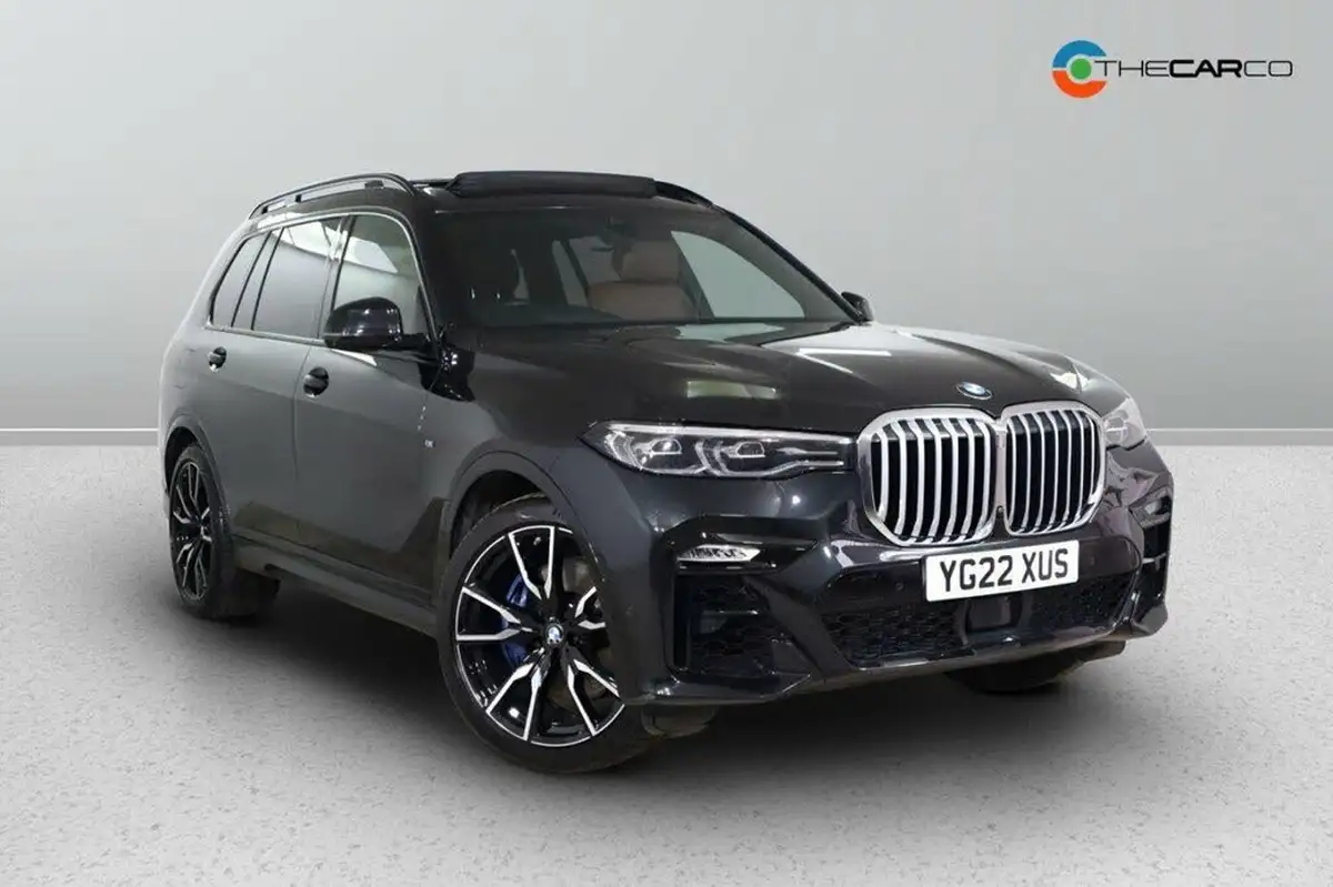 2022-bmw-x7-30td-xdrive-40d-m-sport-big-0