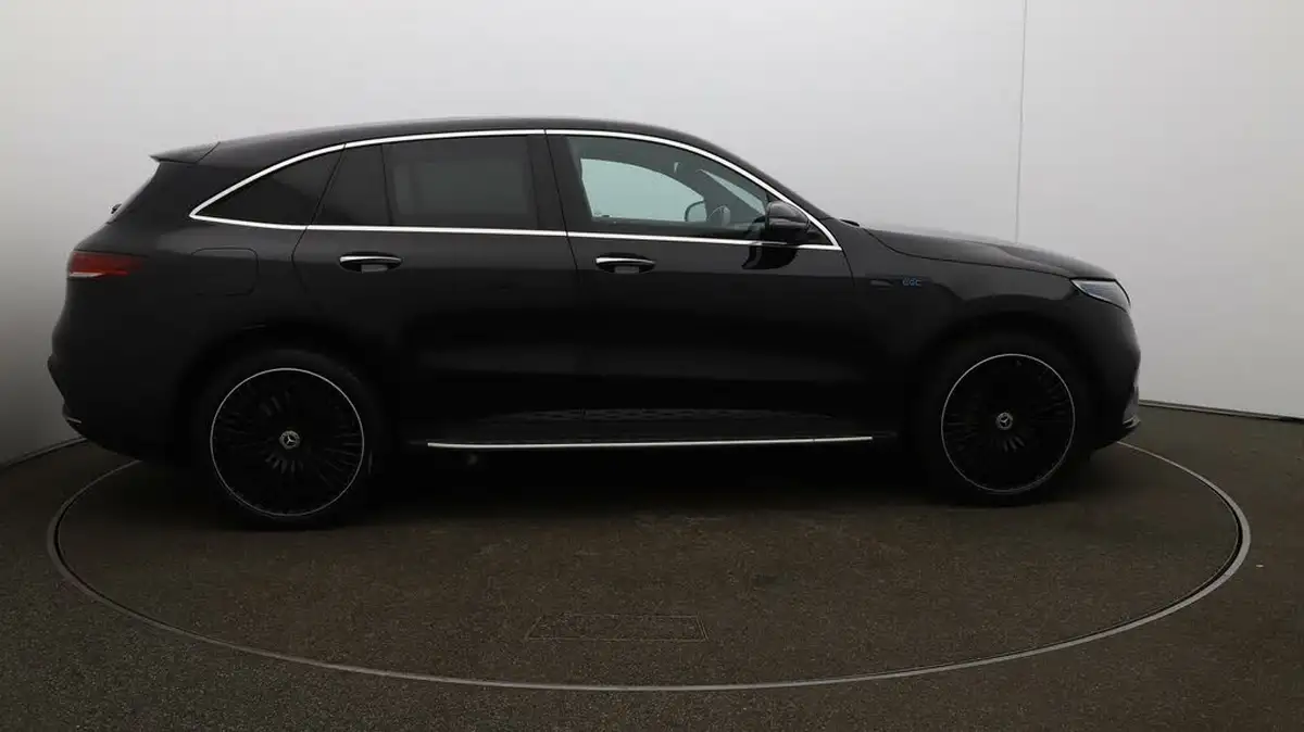 2022-mercedes-benz-eqc-e-eqc-400-amg-line-premium-plus-big-51