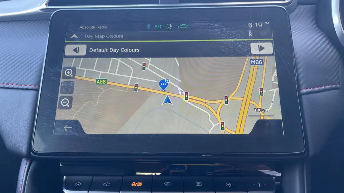 2024-mg-zs-suv-15-vti-tech-exclusive-big-27