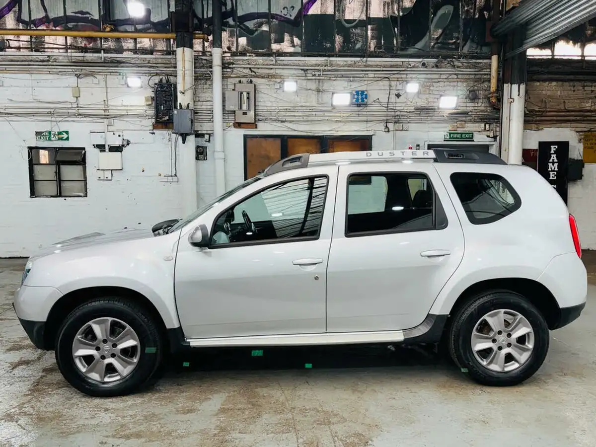 2014-dacia-duster-15d-laureate-109bhp-4x4-big-8