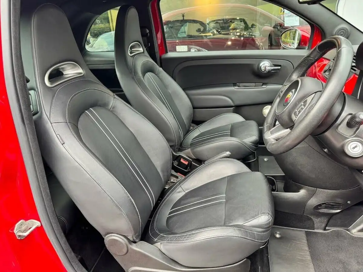 2015-abarth-500c-14-595c-turismo-big-7