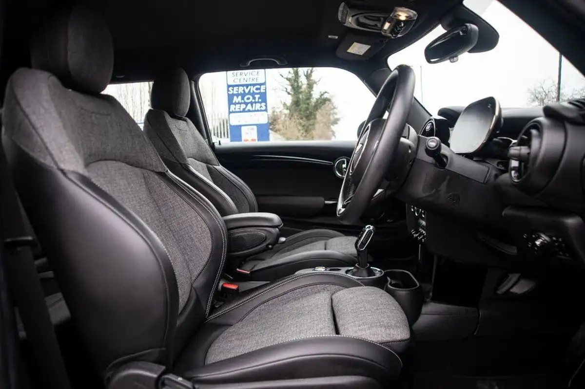 2020-mini-cooper-e-cooper-s-2-big-28