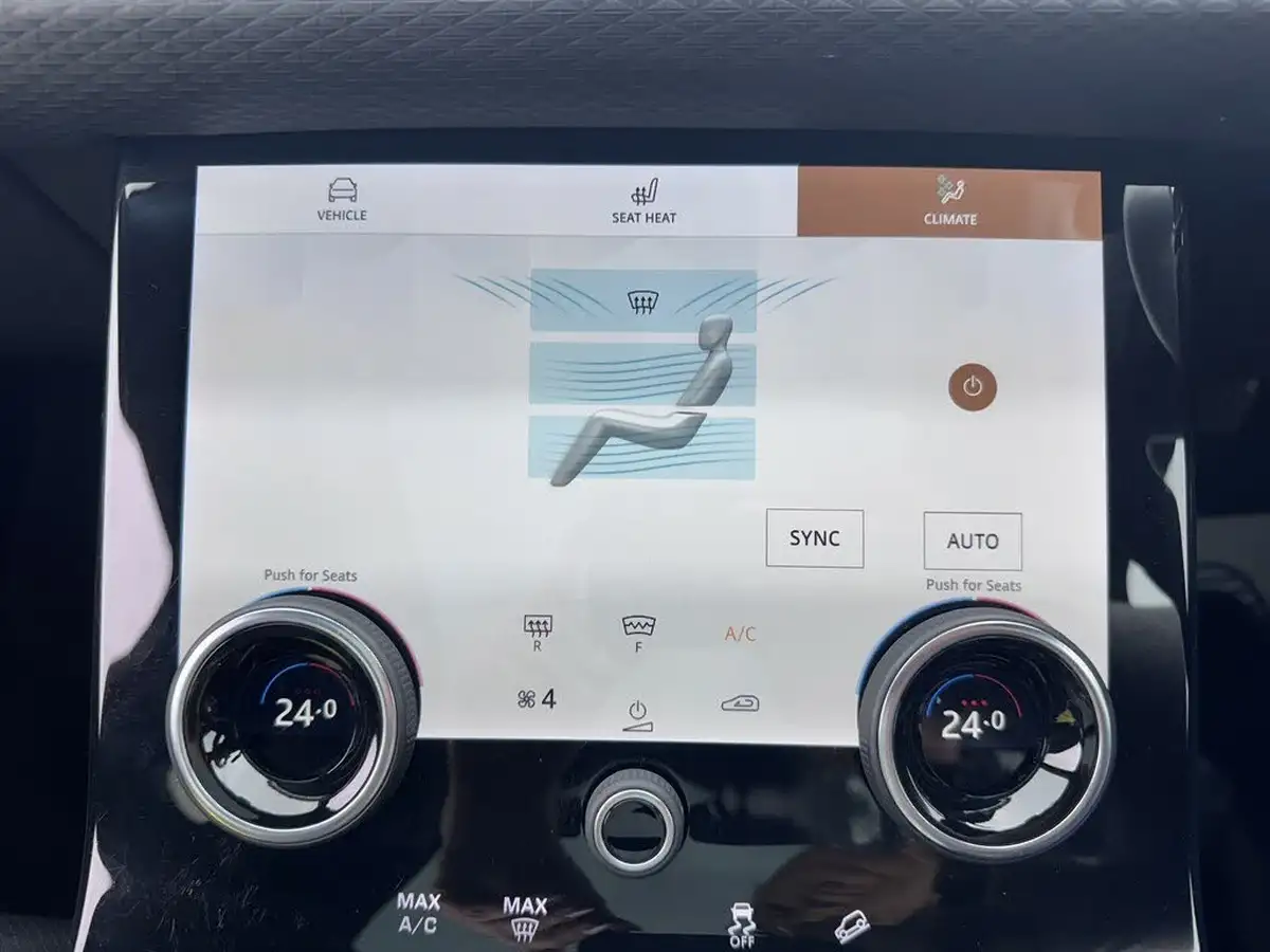 2021-land-rover-range-rover-velar-20-d200-velar-edition-big-27