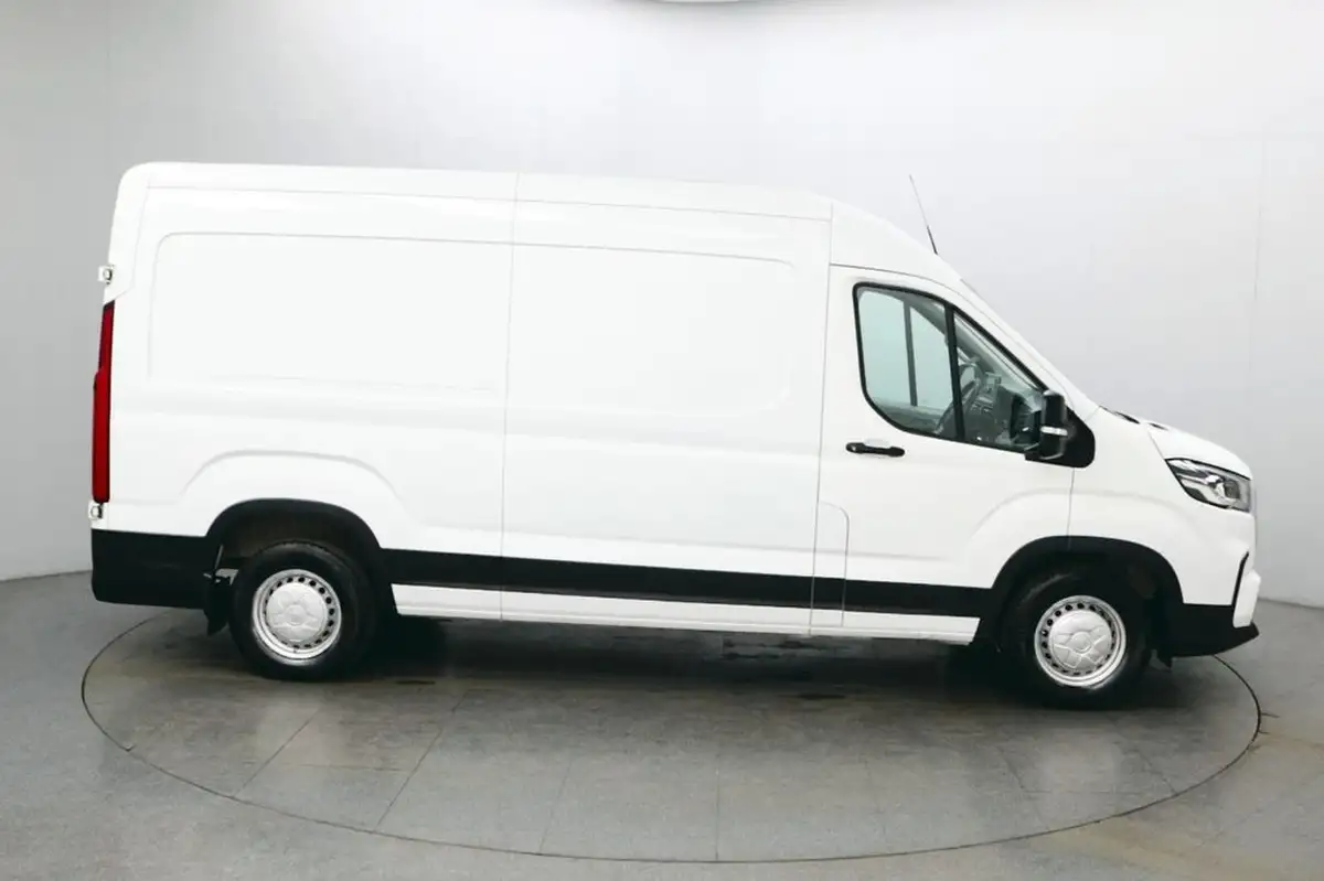 2022-maxus-deliver-9-20tdi-l3h2-big-7