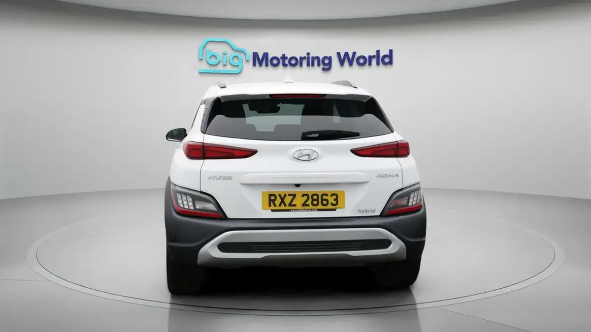2022-hyundai-kona-16-gdi-premium-big-6