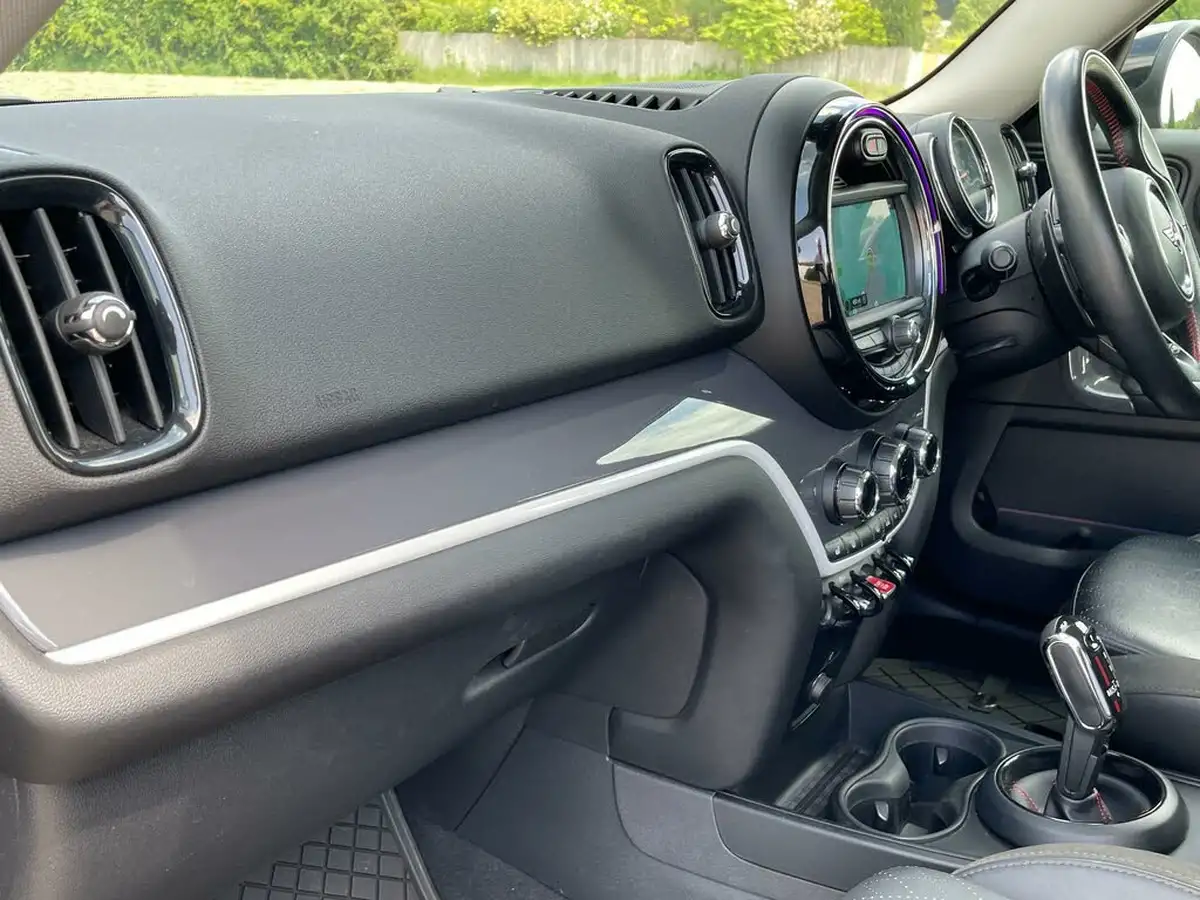 2018-mini-countryman-20-cooper-s-ss-auto-big-34