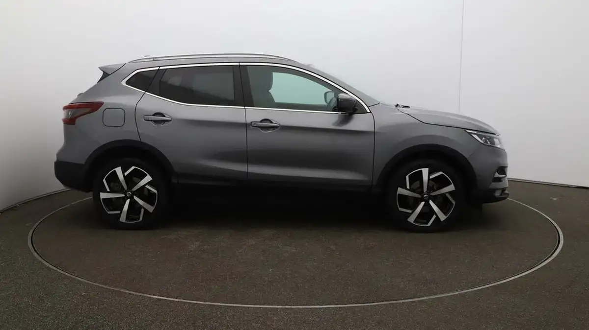 2019-nissan-qashqai-13-dig-t-tekna-160ps-dct-big-49