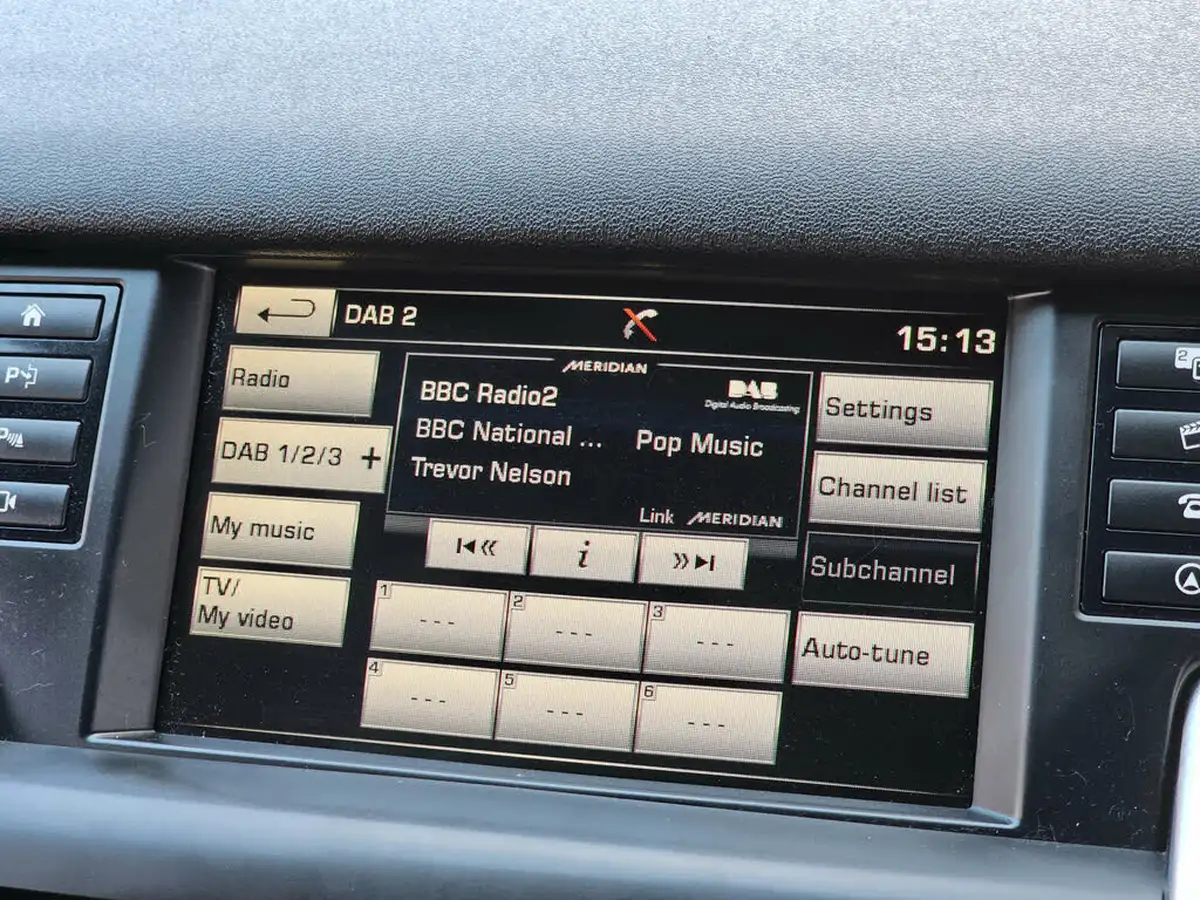 2015-land-rover-discovery-sport-20td4-hse-luxury-auto-big-33