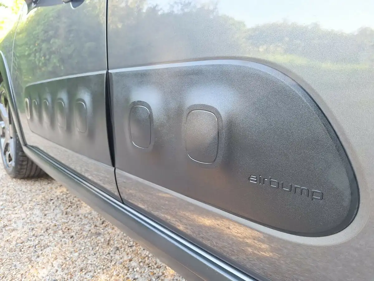 2019-citroen-c3-12-puretech-feel-nav-edition-82ps-ss-big-17