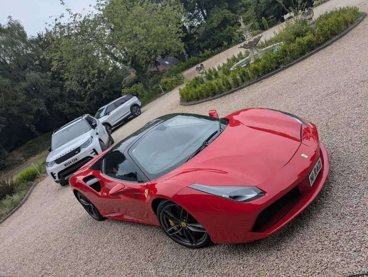 2018-ferrari-488-39-488-spider-big-0