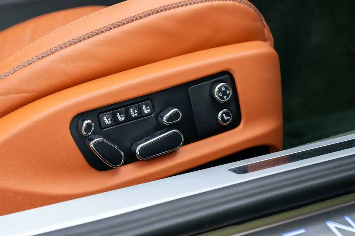 2022-bentley-continental-40-gt-v8-convertible-big-62
