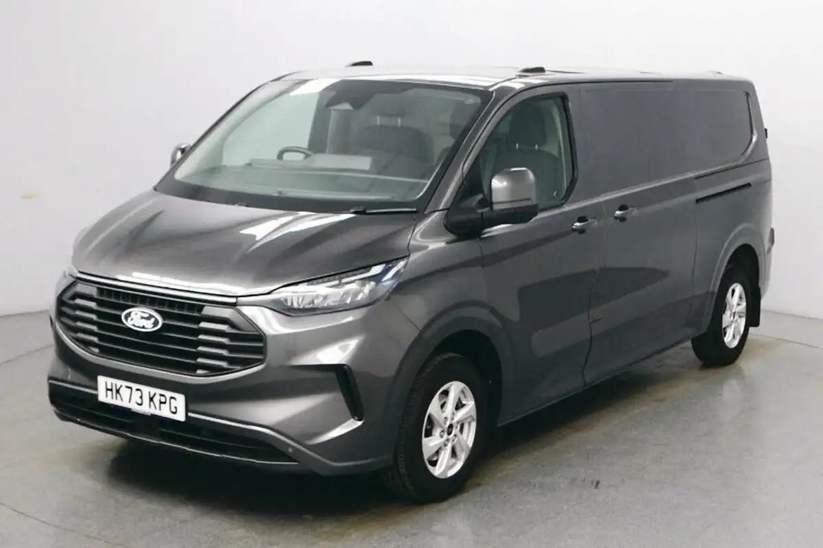 2023-ford-transit-custom-20tdci-320-l2h1-limited-136pseu6e-panel-van-1996cc-auto-big-0