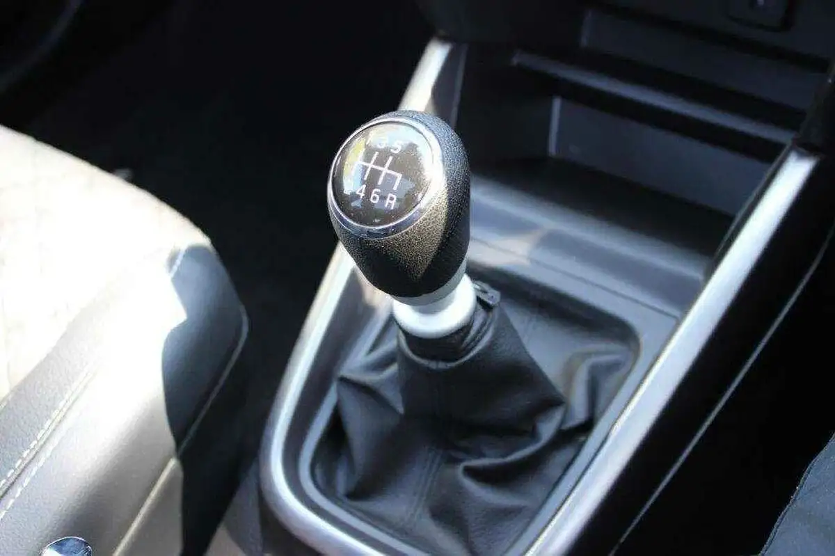 2022-suzuki-vitara-14-boosterjet-sz5-big-29
