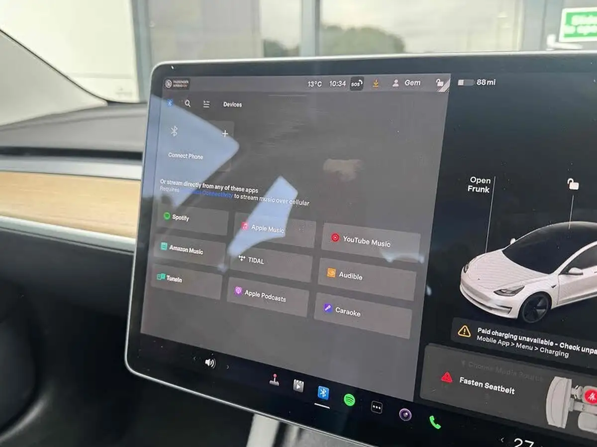 2021-tesla-model-3-e-standard-plus-big-40