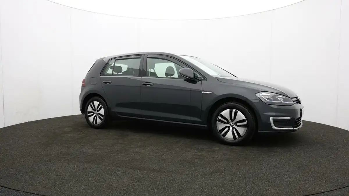 2020-volkswagen-golf-e-e-golf-big-45
