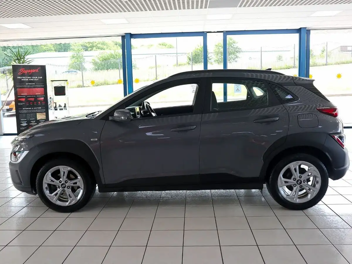 2022-hyundai-kona-10-t-gdi-se-connect-big-9