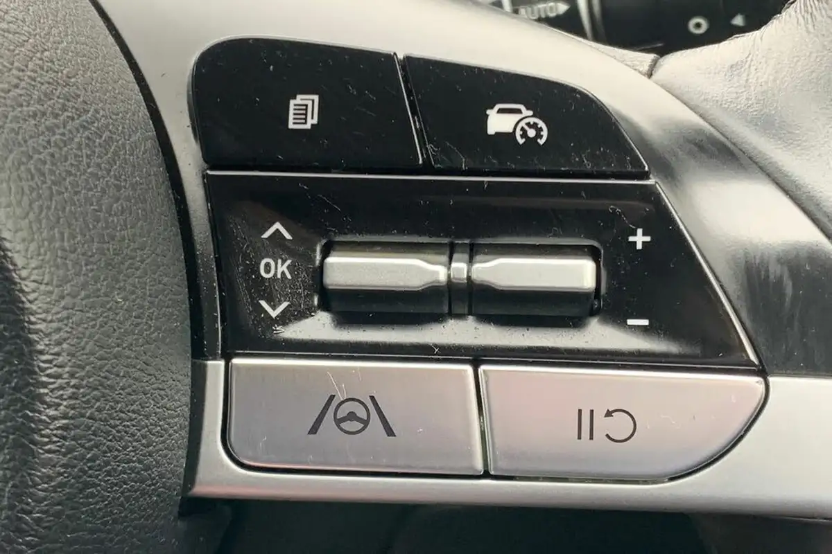 2023-hyundai-tucson-16-t-gdi-ultimate-150ps-big-18