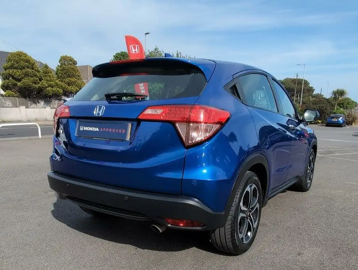 2018-honda-hr-v-15-i-vtec-se-navi-cvt-big-11