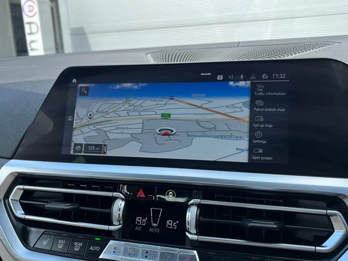 2019-bmw-3-series-20td-320d-m-sport-188bhp-saloon-4d-auto-big-12
