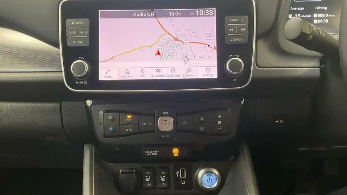 2020-nissan-leaf-e-tekna-big-4