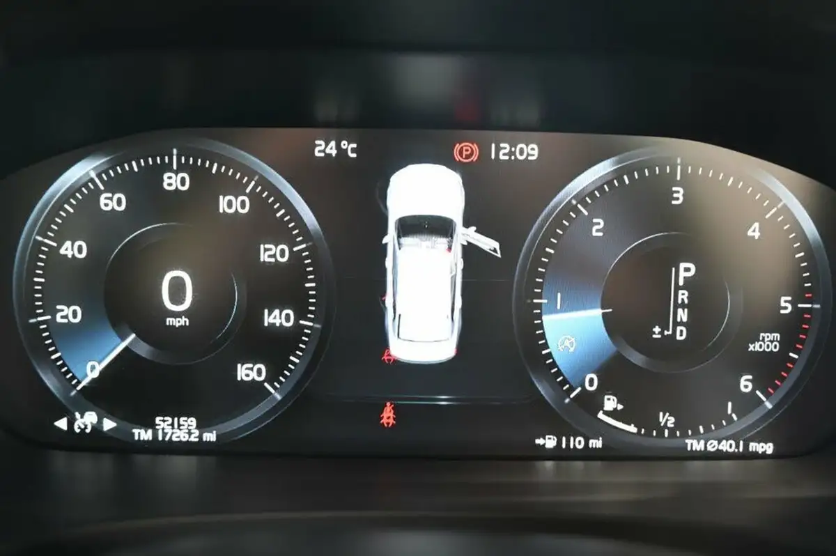 2018-volvo-s90-20td-d4-momentum-big-20
