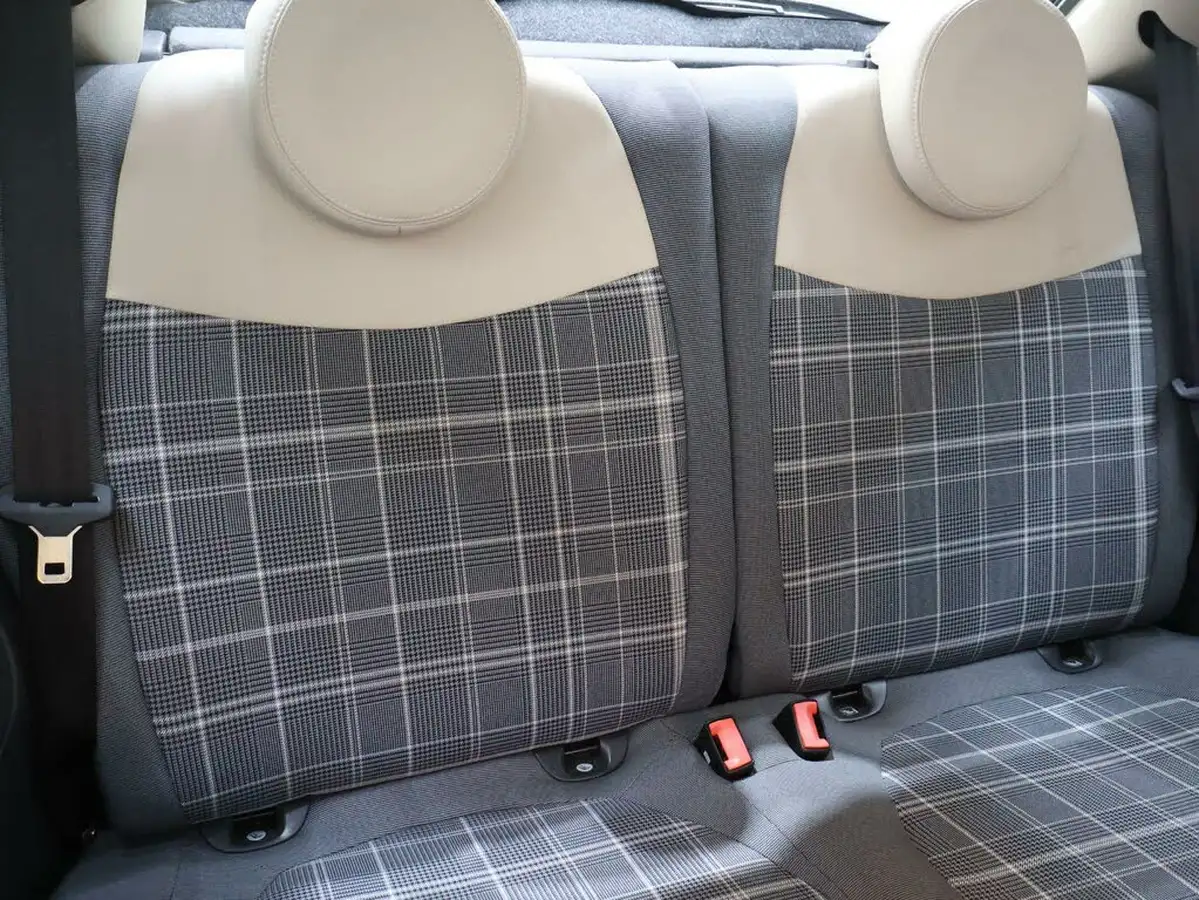 2017-fiat-500-12-lounge-big-10