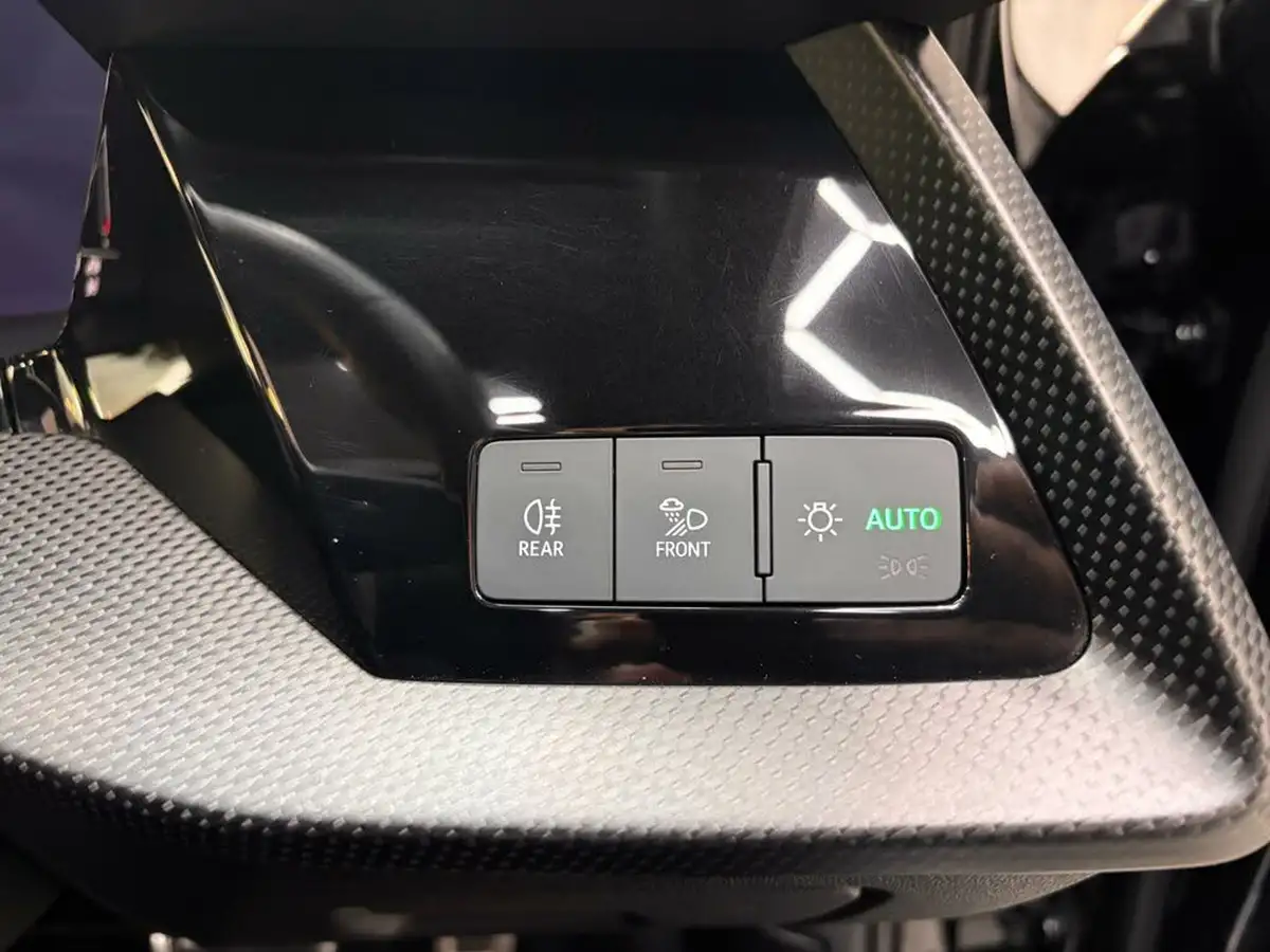2023-audi-rs3-25-tfsi-vorsprung-sportback-5d-big-48
