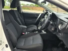 2014-toyota-auris-14td-active-touring-sports-small-16