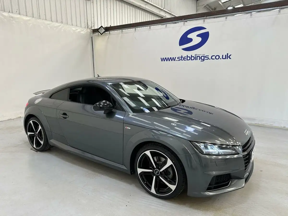 2017-audi-tt-coupe-20-tfsi-black-edition-big-1
